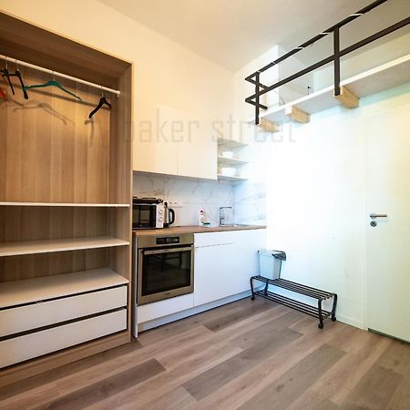 Storey Apartment Close To Metro Palmovka Prag Dış mekan fotoğraf
