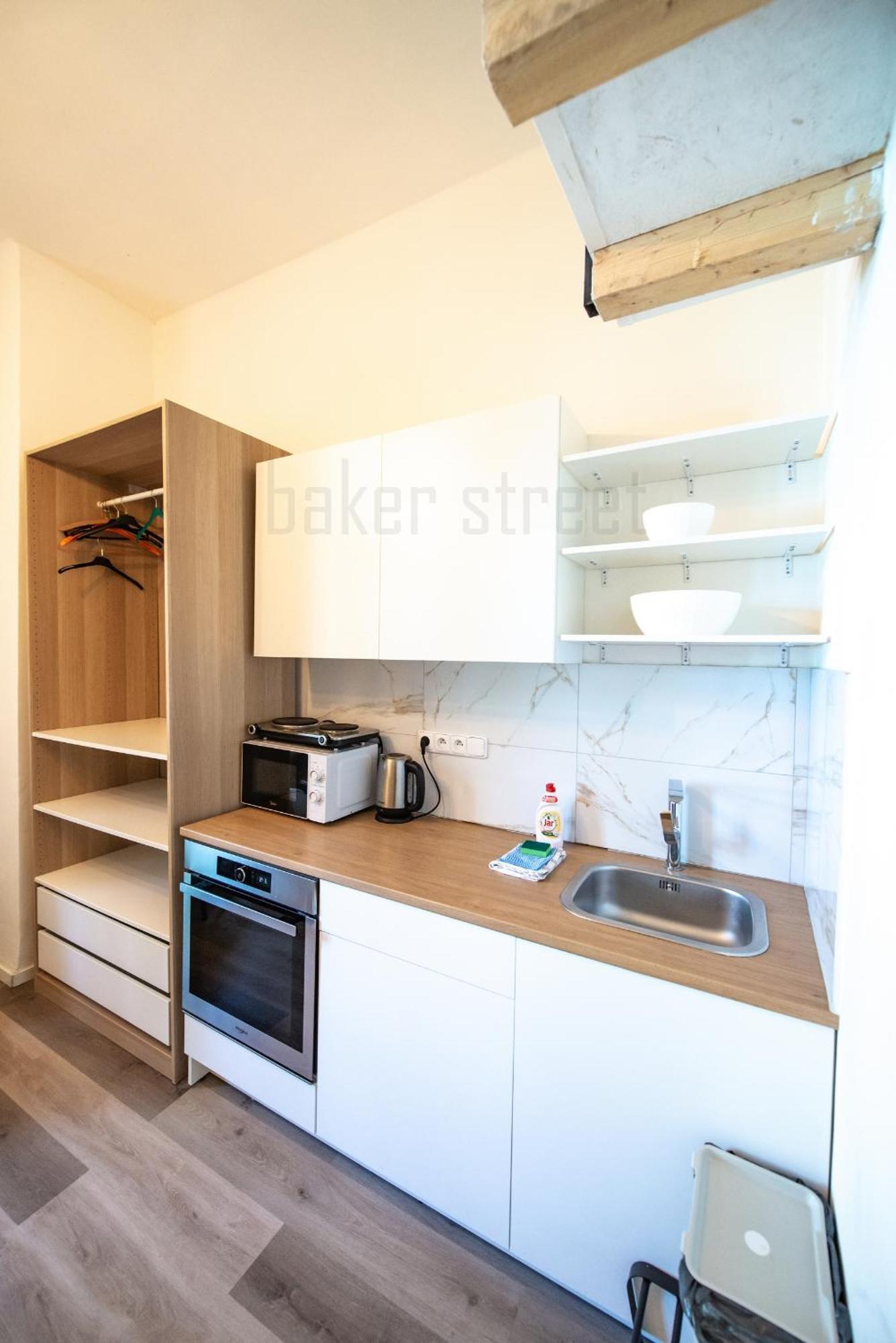 Storey Apartment Close To Metro Palmovka Prag Dış mekan fotoğraf