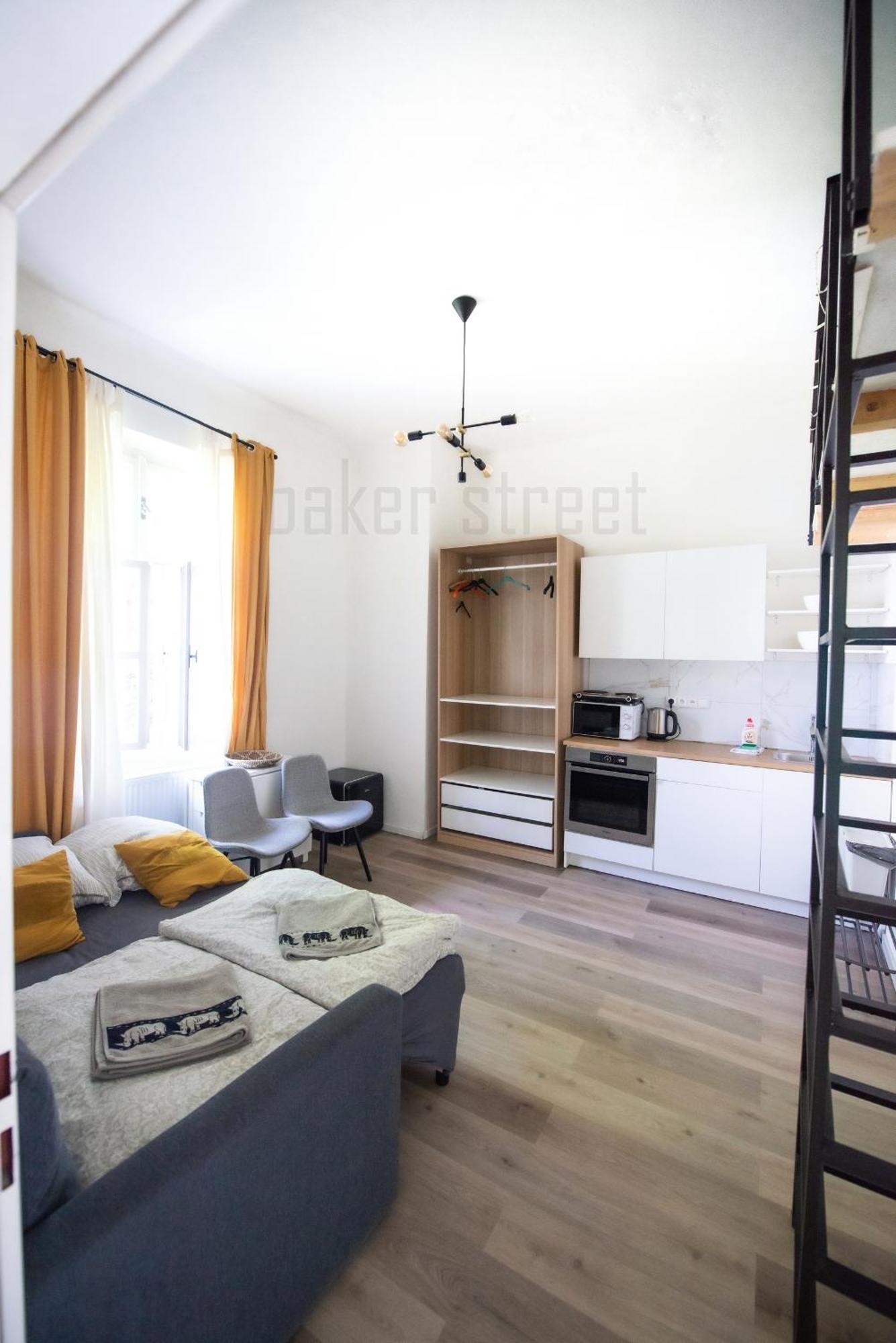 Storey Apartment Close To Metro Palmovka Prag Dış mekan fotoğraf